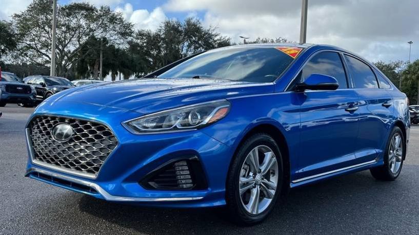 HYUNDAI SONATA 2018 5NPE34AF2JH701814 image