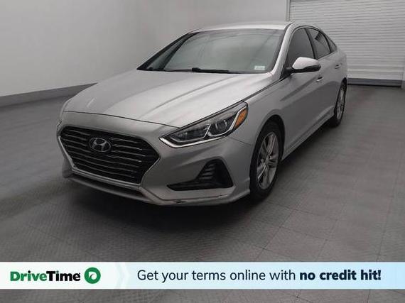 HYUNDAI SONATA 2018 5NPE34AF2JH631926 image