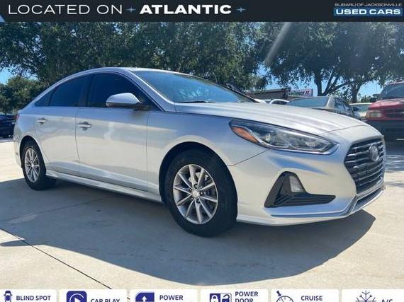 HYUNDAI SONATA 2018 5NPE24AF1JH603845 image
