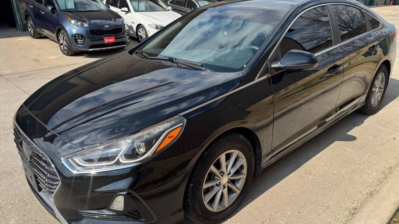 HYUNDAI SONATA 2018 5NPE24AF3JH695296 image