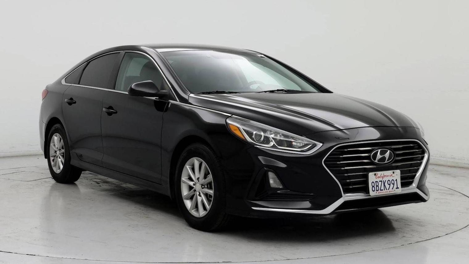 HYUNDAI SONATA 2018 5NPE24AF0JH674213 image