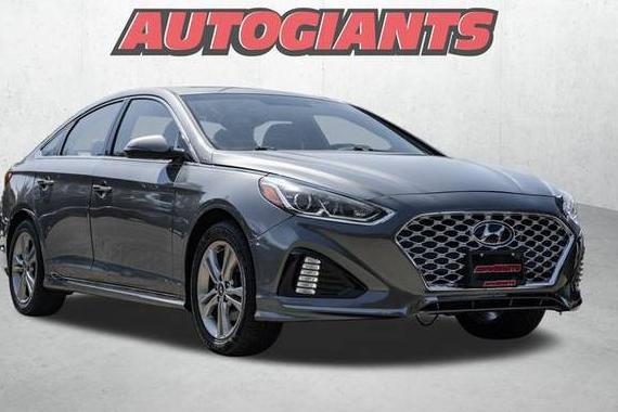 HYUNDAI SONATA 2018 5NPE34AFXJH633729 image