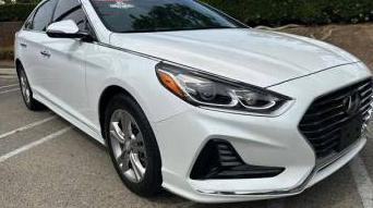 HYUNDAI SONATA 2018 5NPE34AF9JH694389 image