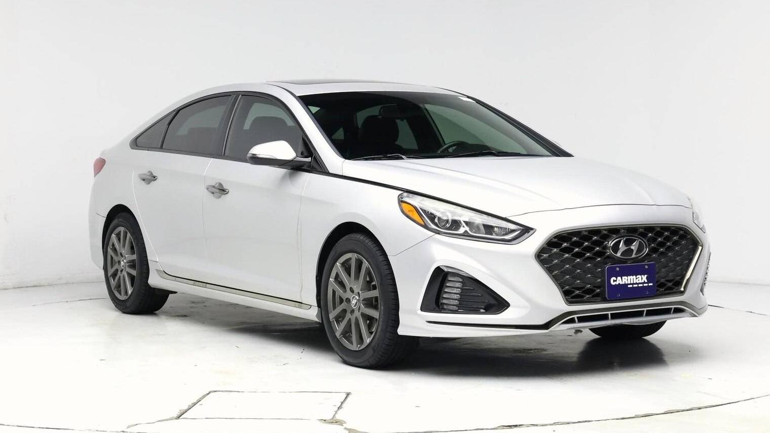 HYUNDAI SONATA 2018 5NPE34AF5JH602596 image