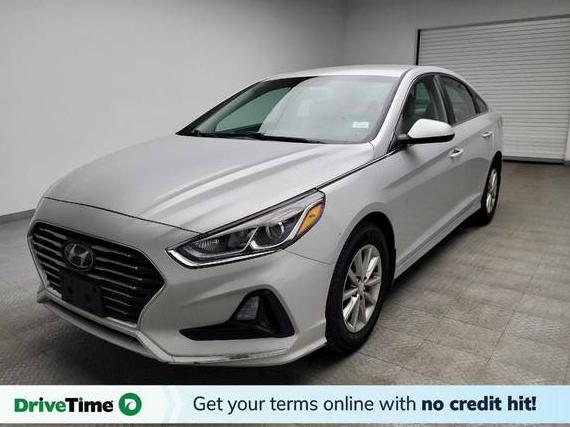HYUNDAI SONATA 2018 5NPE24AF3JH669619 image