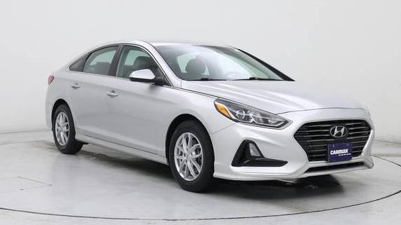 HYUNDAI SONATA 2018 5NPE24AF3JH612580 image