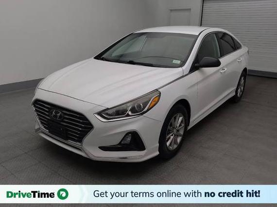 HYUNDAI SONATA 2018 5NPE24AF0JH623519 image