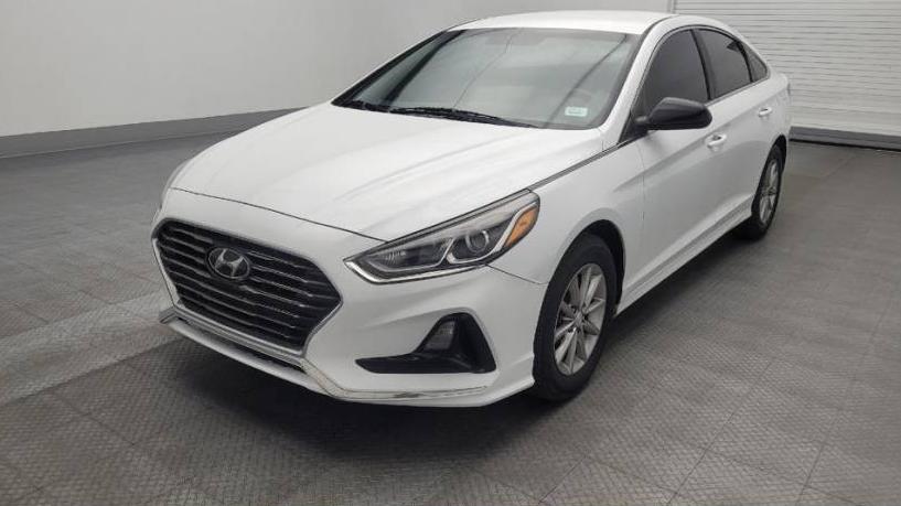 HYUNDAI SONATA 2018 5NPE24AF8JH612039 image