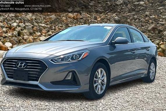 HYUNDAI SONATA 2018 5NPE24AF8JH698145 image