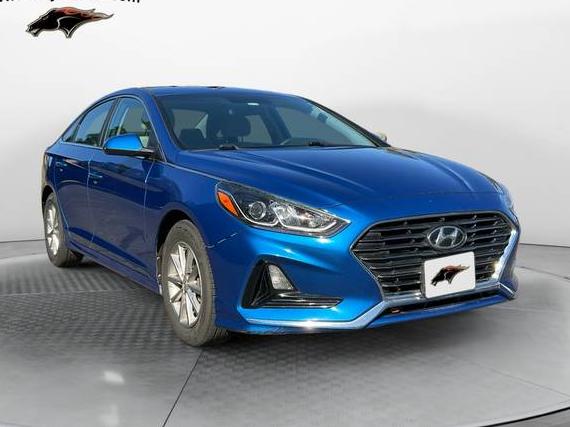 HYUNDAI SONATA 2018 5NPE24AF1JH668078 image