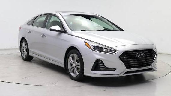 HYUNDAI SONATA 2018 5NPE34AF0JH690747 image
