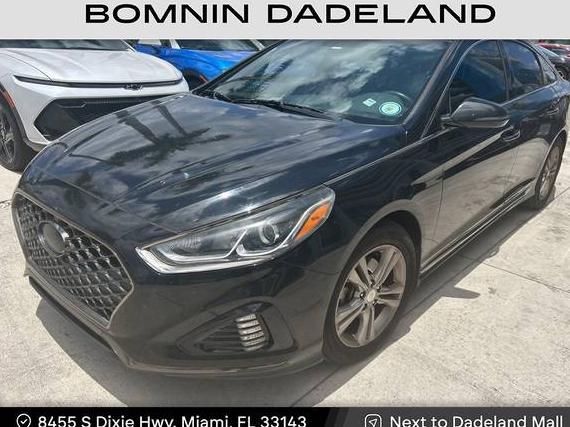 HYUNDAI SONATA 2018 5NPE34AF5JH696835 image