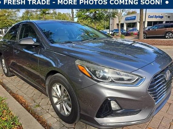 HYUNDAI SONATA 2018 5NPE24AF9JH619629 image