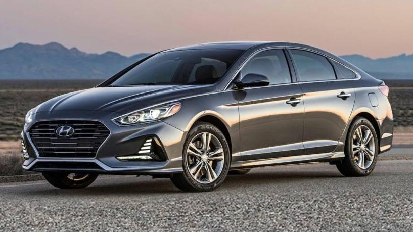 HYUNDAI SONATA 2018 5NPE34AF1JH674895 image