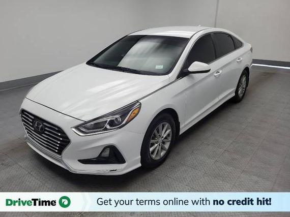 HYUNDAI SONATA 2018 5NPE24AF3JH678000 image