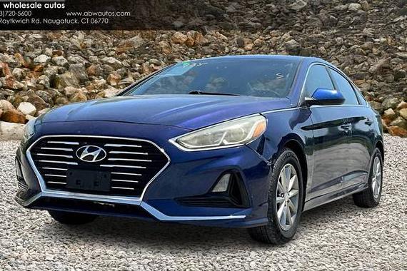 HYUNDAI SONATA 2018 5NPE24AF4JH643935 image