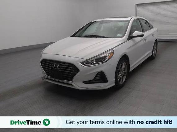 HYUNDAI SONATA 2018 5NPE34AF2JH671827 image