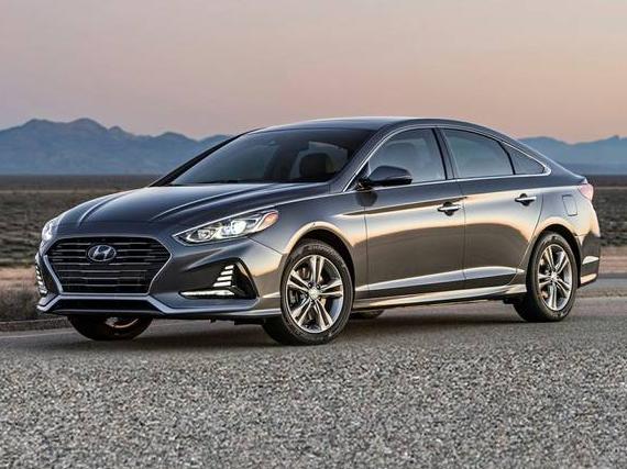 HYUNDAI SONATA 2018 5NPE34AF1JH727126 image