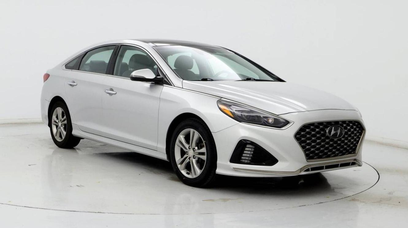 HYUNDAI SONATA 2018 5NPE34AF1JH715977 image