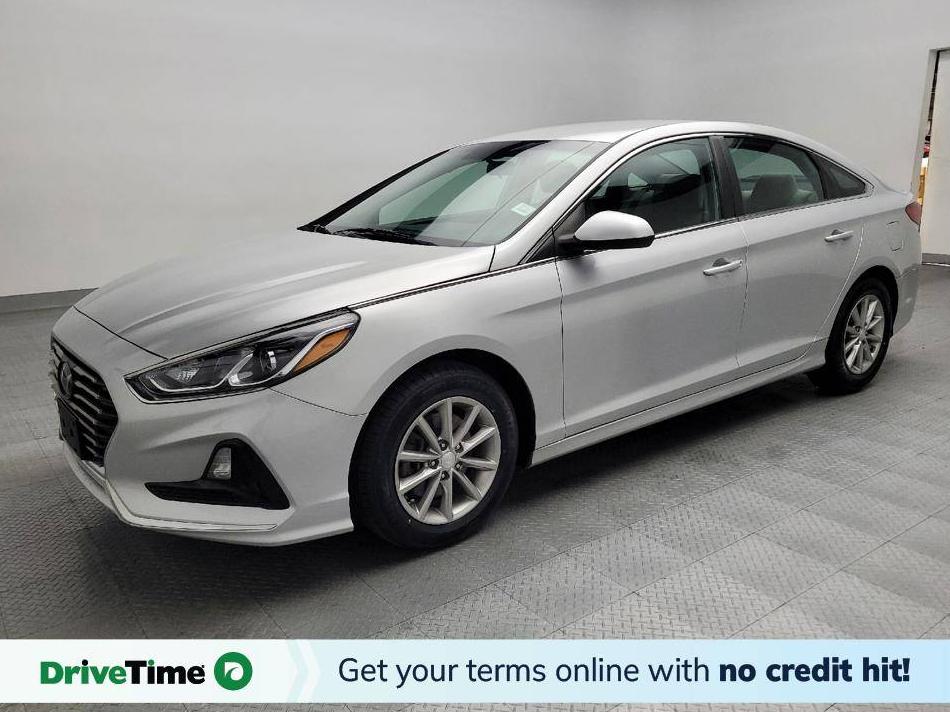 HYUNDAI SONATA 2018 5NPE24AF0JH607224 image