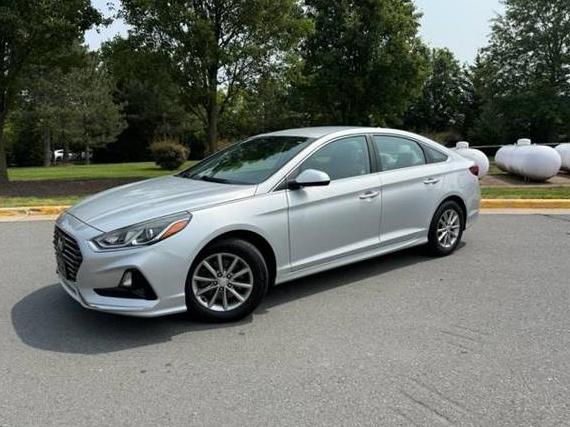 HYUNDAI SONATA 2018 5NPE24AF4JH672898 image