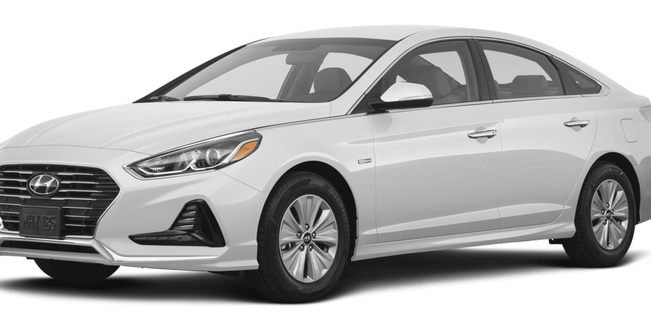 HYUNDAI SONATA 2018 KMHE24L33JA084187 image