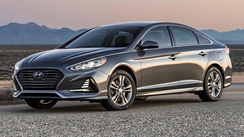 HYUNDAI SONATA 2018 5NPE34AF5JH597139 image