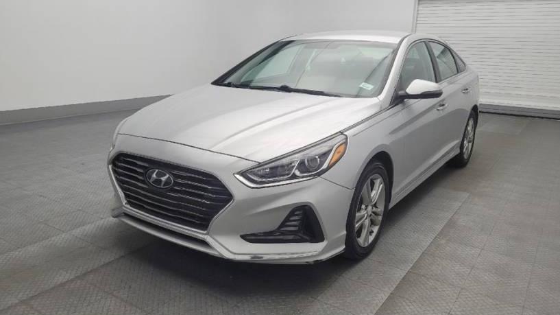 HYUNDAI SONATA 2018 5NPE34AF1JH684648 image