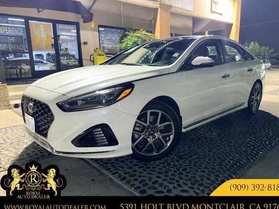 HYUNDAI SONATA 2018 5NPE34AB5JH704011 image HYUNDAI SONATA 2018 5NPE34AB5JH704011 image