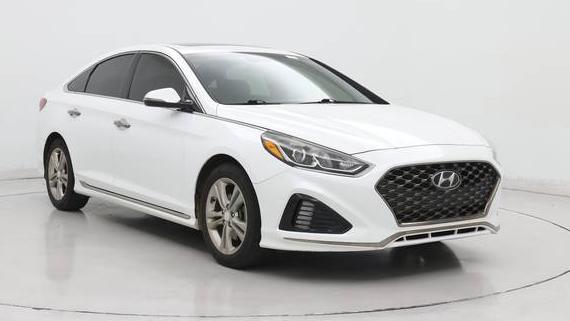 HYUNDAI SONATA 2018 5NPE34AF9JH711501 image