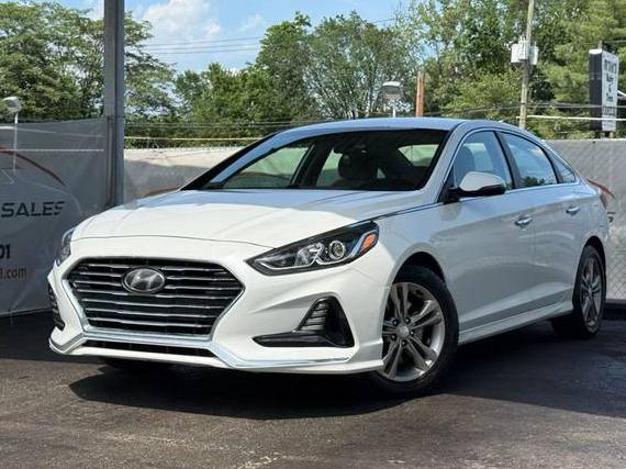HYUNDAI SONATA 2018 5NPE34AF4JH655774 image