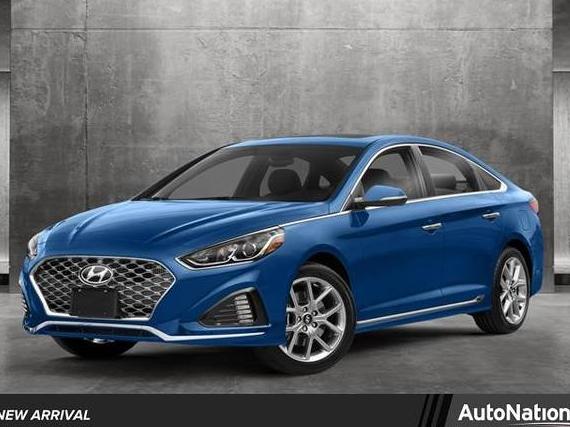 HYUNDAI SONATA 2018 5NPE34AF0JH654735 image