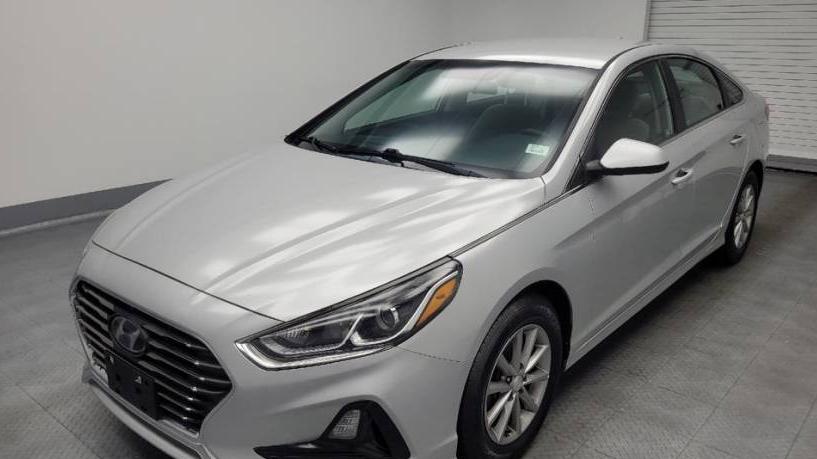 HYUNDAI SONATA 2018 5NPE24AA4JH679998 image