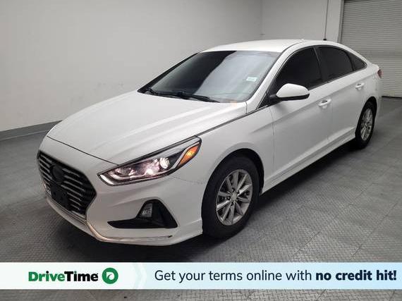 HYUNDAI SONATA 2018 5NPE24AF2JH605930 image