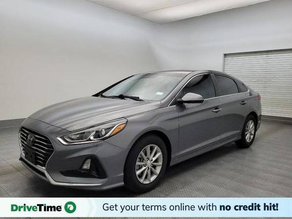 HYUNDAI SONATA 2018 5NPE24AAXJH696143 image