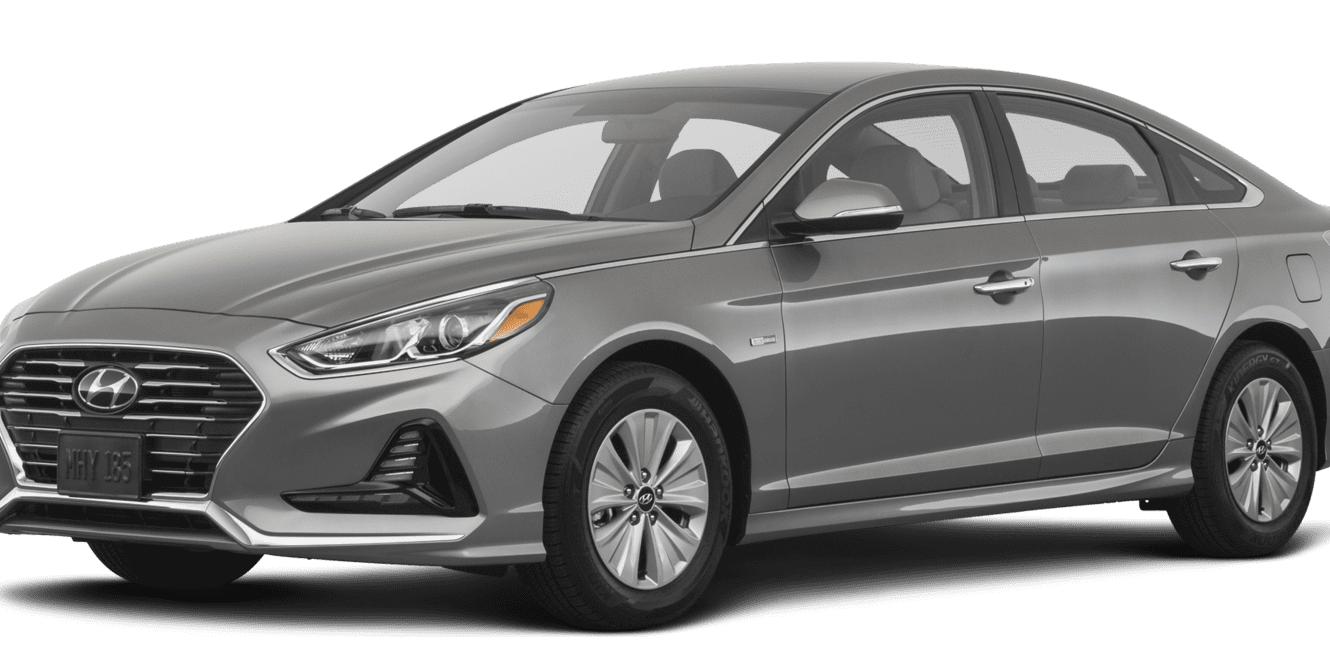 HYUNDAI SONATA 2018 KMHE24L32JA082303 image