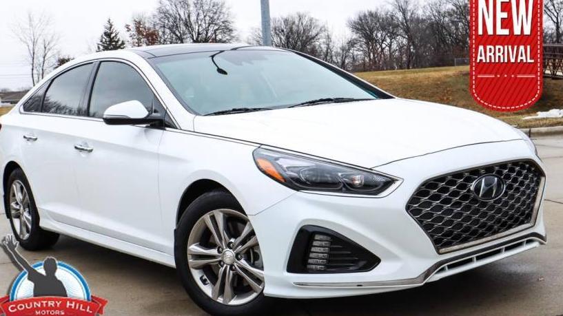 HYUNDAI SONATA 2018 5NPE34AF2JH723862 image