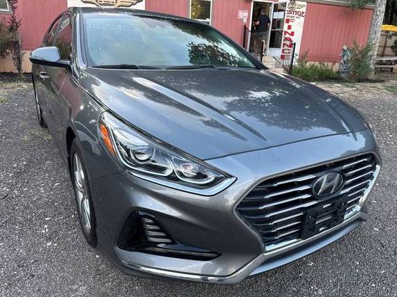 HYUNDAI SONATA 2018 5NPE34AF0JH657473 image