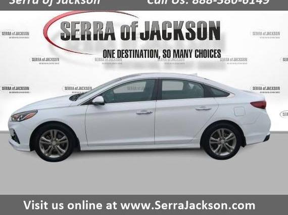 HYUNDAI SONATA 2018 5NPE34AF7JH687523 image