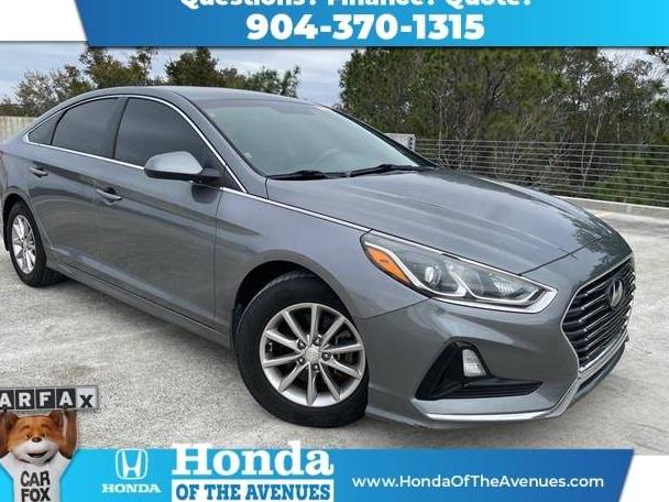 HYUNDAI SONATA 2018 5NPE24AF0JH702804 image