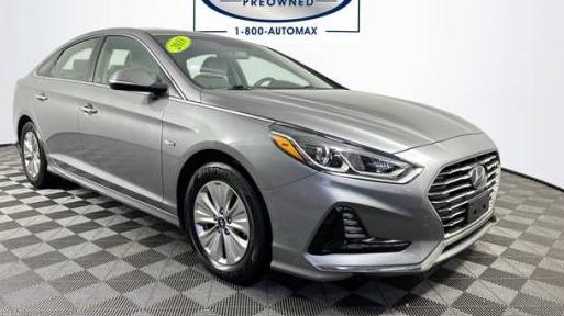 HYUNDAI SONATA 2018 KMHE24L3XJA082520 image