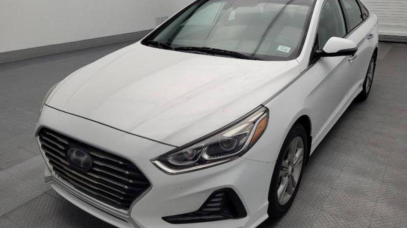 HYUNDAI SONATA 2018 5NPE34AF0JH677772 image