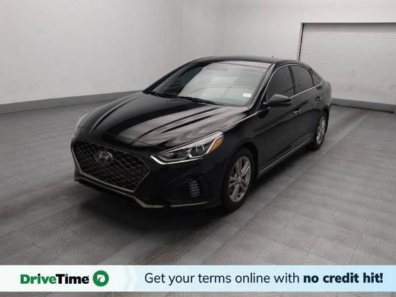 HYUNDAI SONATA 2018 5NPE34AF3JH631644 image