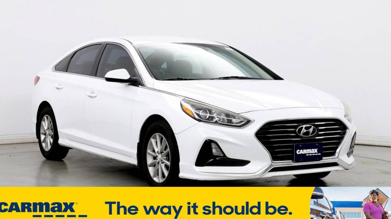 HYUNDAI SONATA 2018 5NPE24AF7JH623517 image