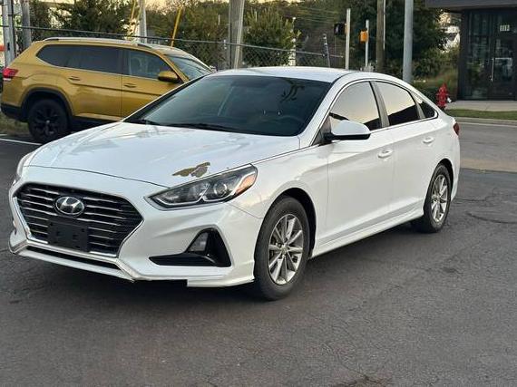 HYUNDAI SONATA 2018 5NPE24AF5JH618882 image HYUNDAI SONATA 2018 5NPE24AF5JH618882 image