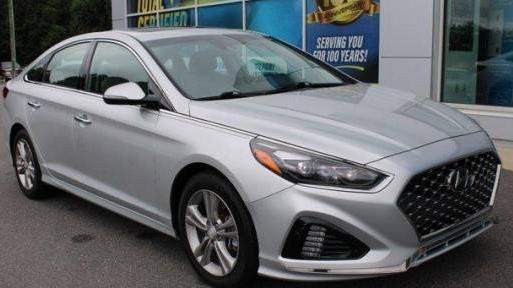 HYUNDAI SONATA 2018 5NPE34AF1JH720516 image