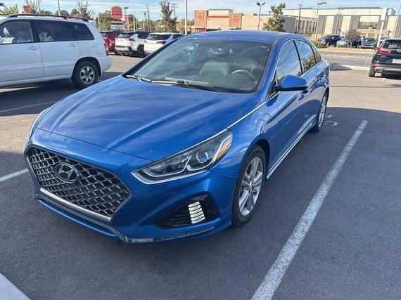 HYUNDAI SONATA 2018 5NPE34AF4JH676785 image HYUNDAI SONATA 2018 5NPE34AF4JH676785 image