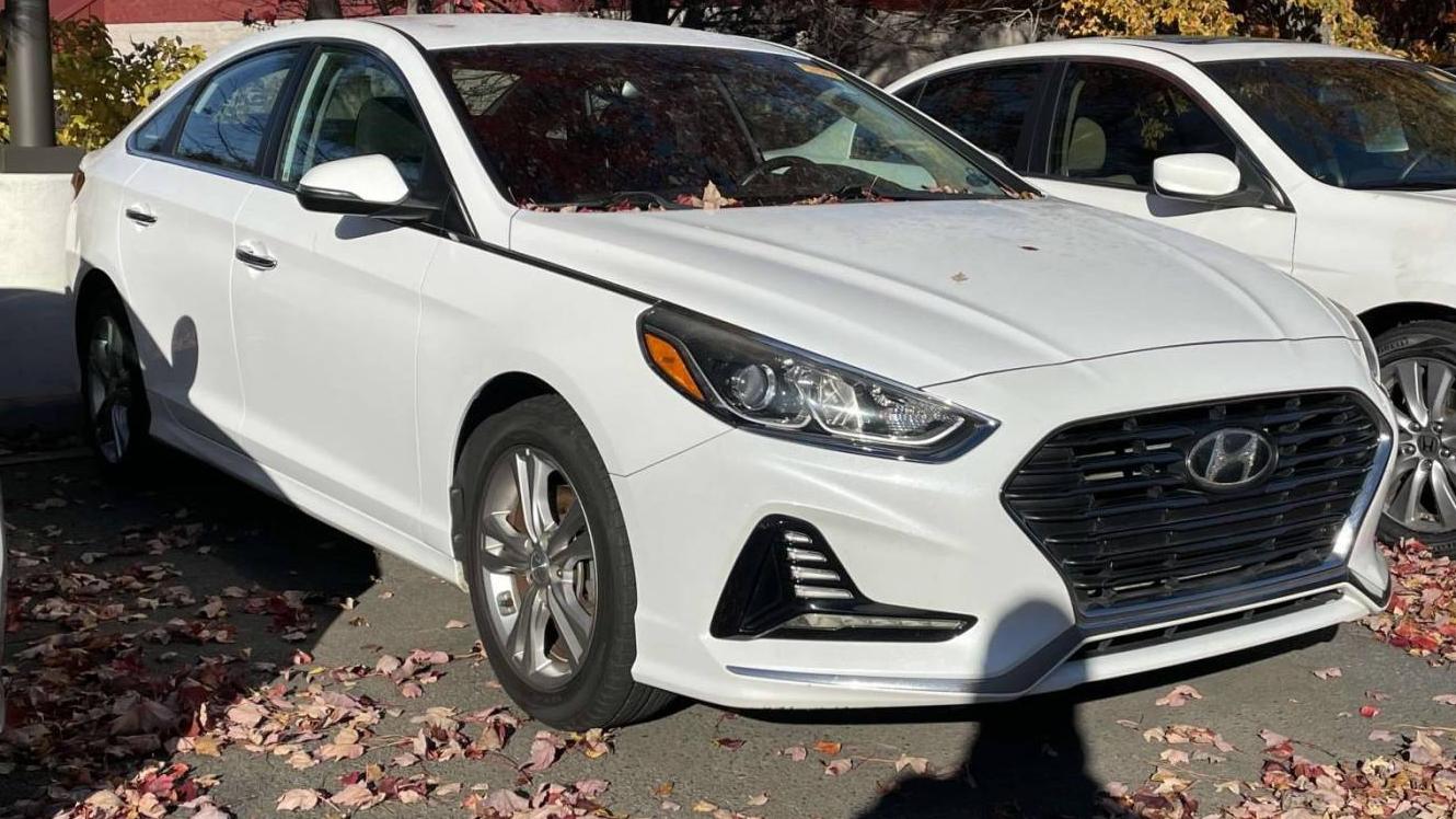 HYUNDAI SONATA 2018 5NPE34AF5JH626509 image