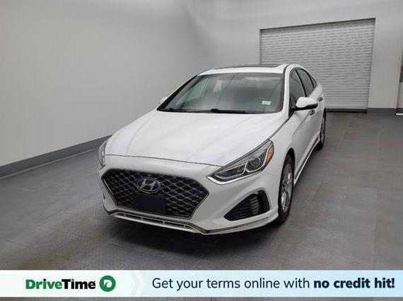 HYUNDAI SONATA 2018 5NPE34AF6JH659518 image