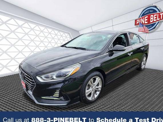 HYUNDAI SONATA 2018 5NPE34AF2JH678163 image